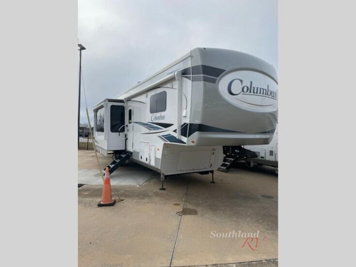 Thumbnail Photo undefined for New 2023 Palomino Columbus
